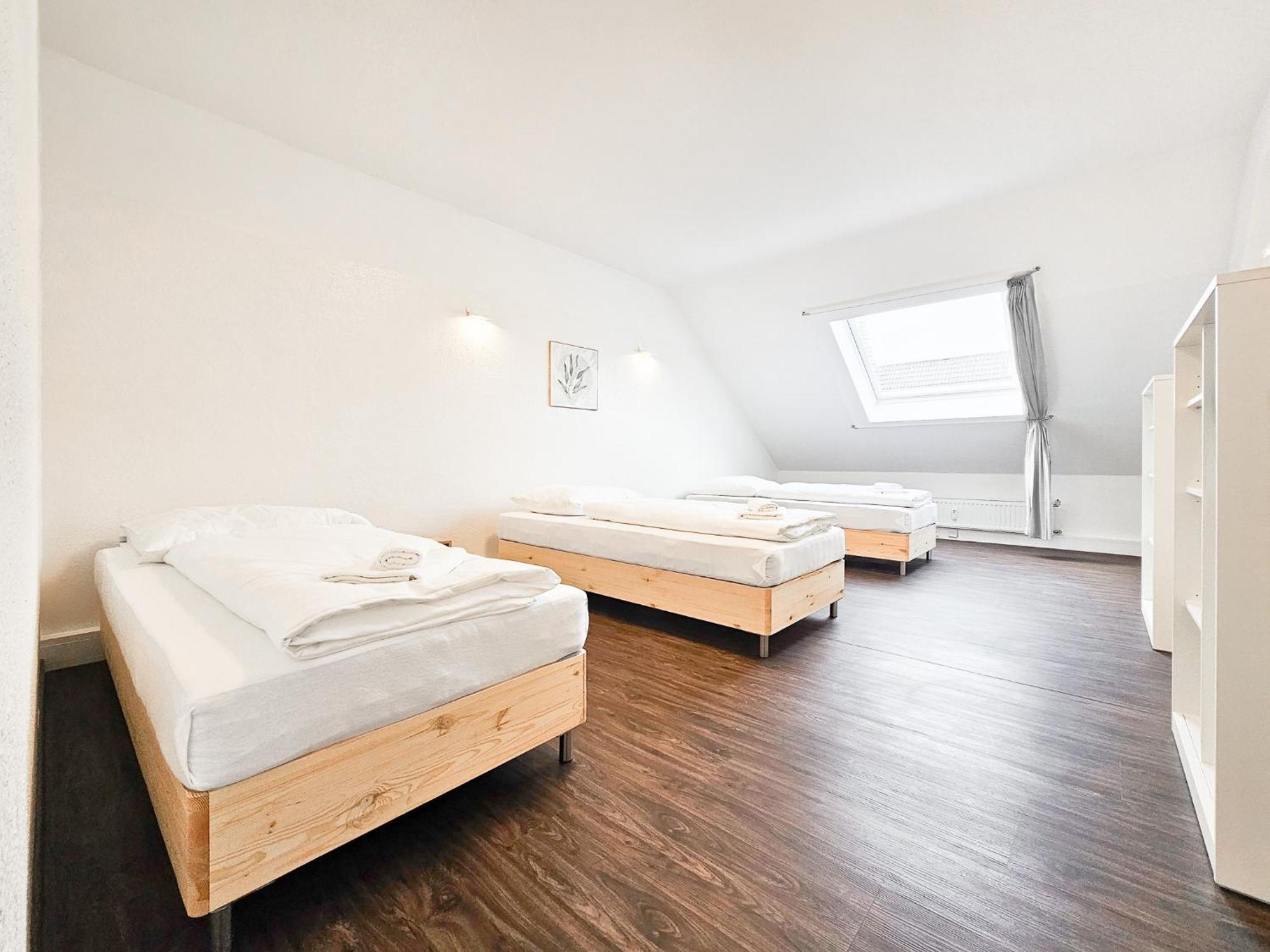 Raj Living - City Center Apartments With 5 Rooms - 10 Min Messe Dus Düsseldorf Eksteriør bilde