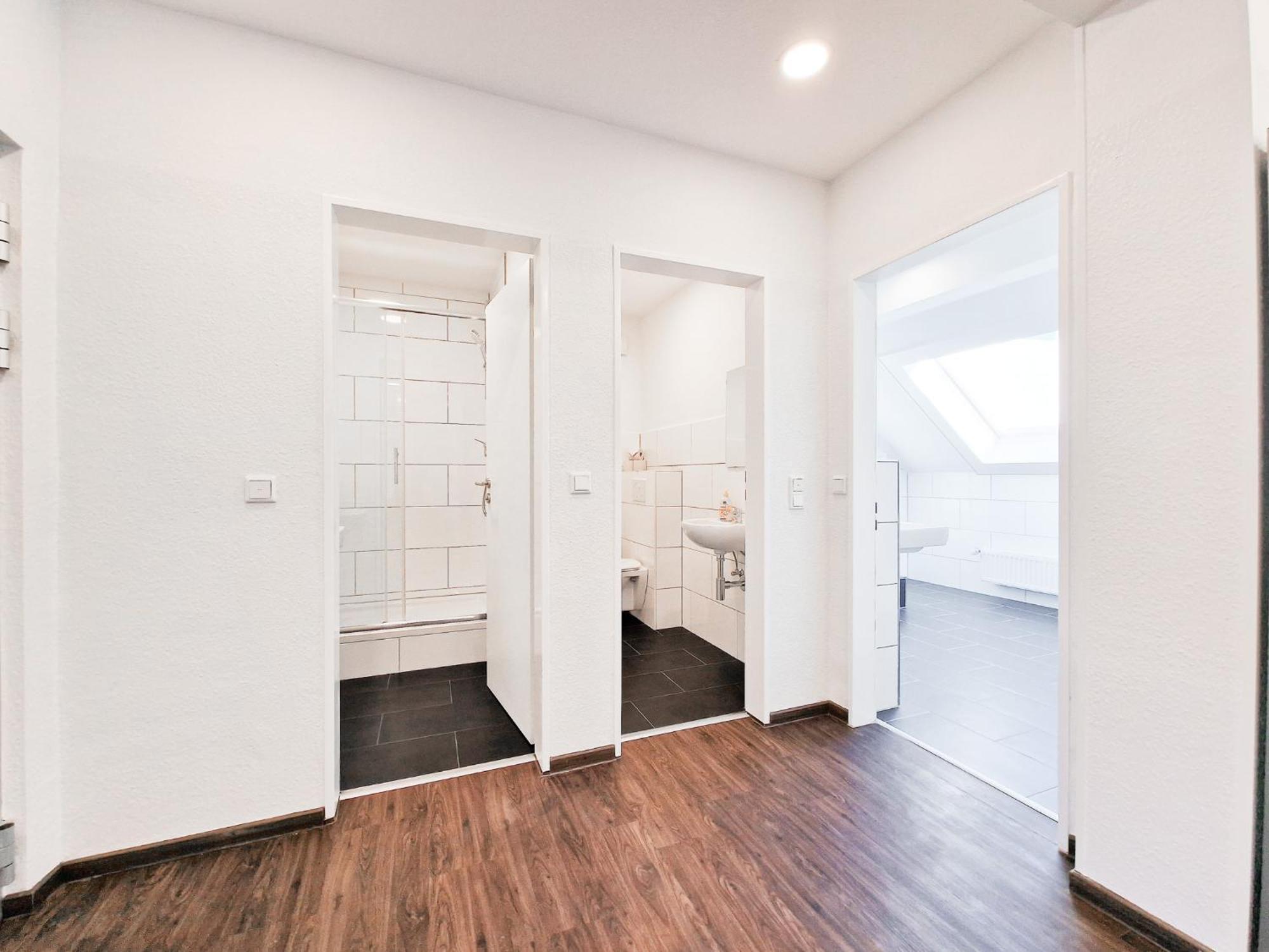 Raj Living - City Center Apartments With 5 Rooms - 10 Min Messe Dus Düsseldorf Eksteriør bilde