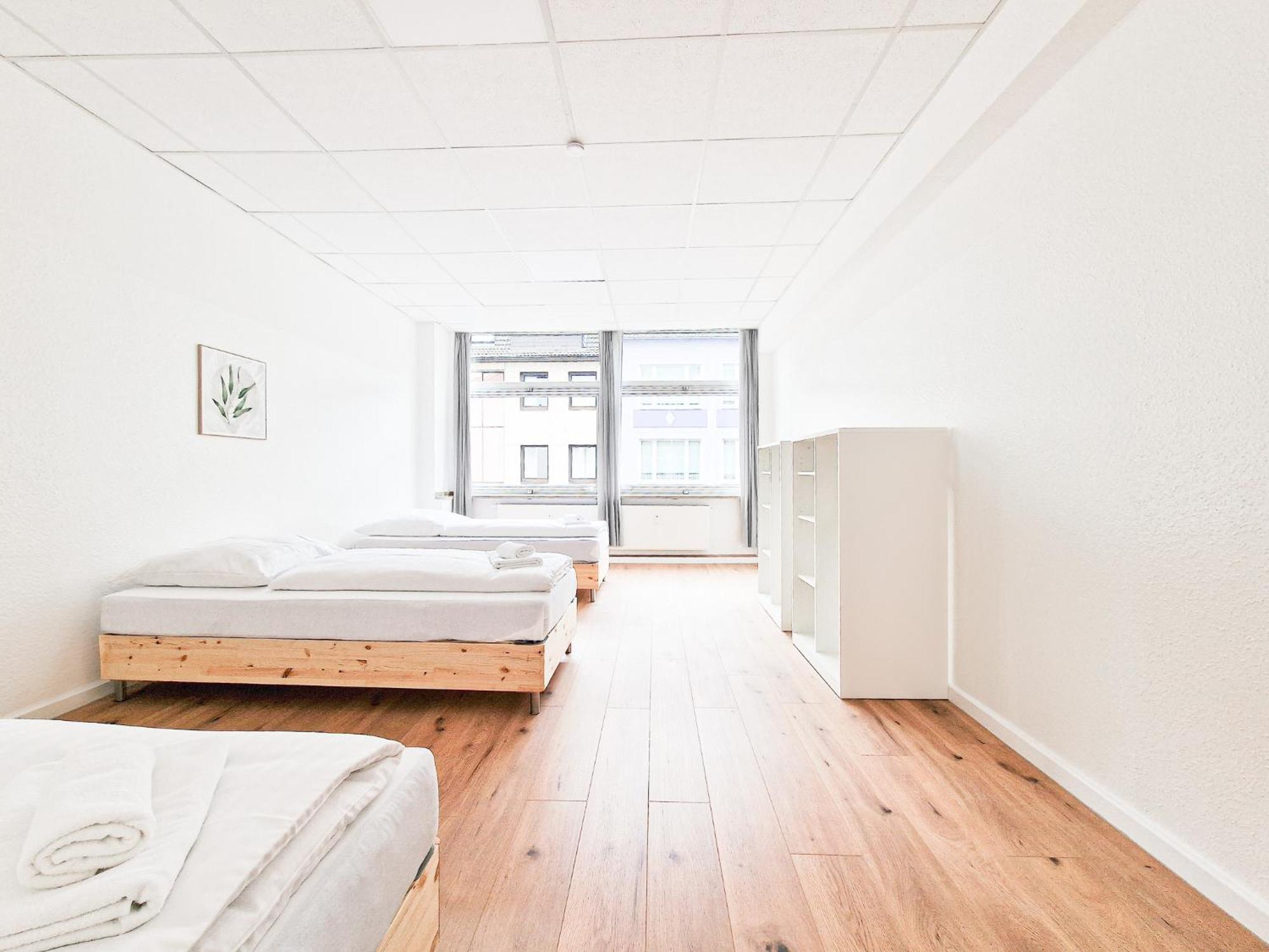 Raj Living - City Center Apartments With 5 Rooms - 10 Min Messe Dus Düsseldorf Eksteriør bilde