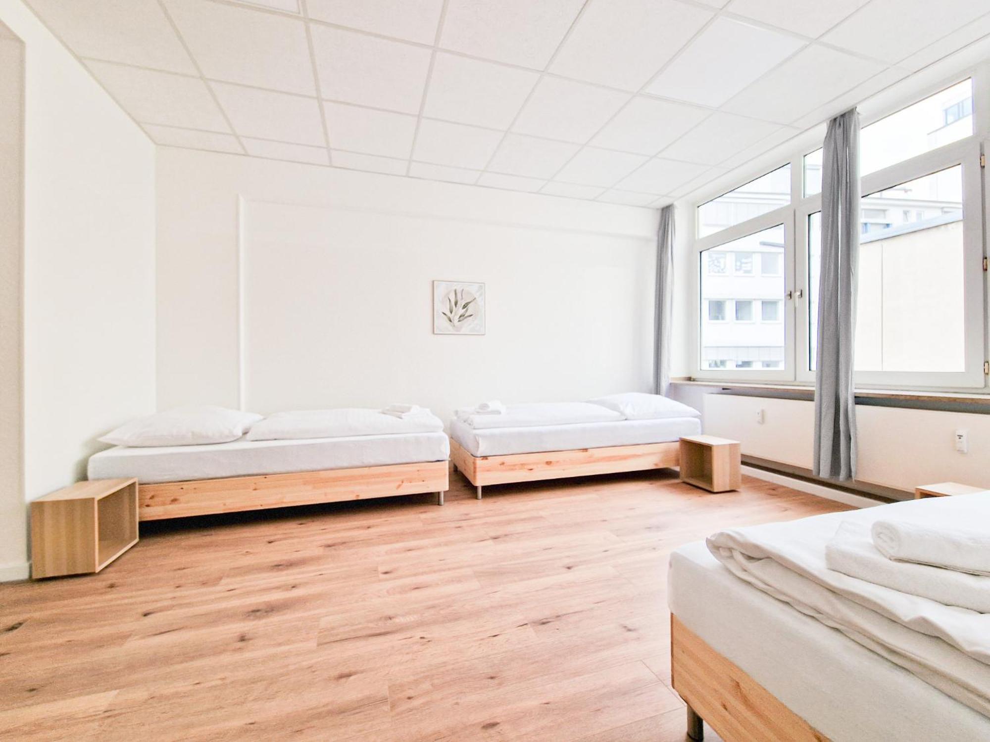 Raj Living - City Center Apartments With 5 Rooms - 10 Min Messe Dus Düsseldorf Eksteriør bilde
